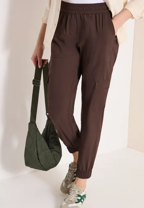 Pantalon Mid Waist Slim Leg au look cargo brown cacao
