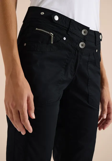 Mid Waist Slim Legs broek met omslag Black Mid Waist Slim Legs broek met omslag Black