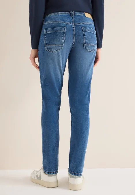 Straight Legs jeans mid blue wash Straight Legs jeans mid blue wash