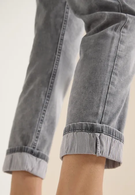 Mid Waist Straight Leg Jeans en coupe casual light grey wash