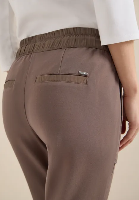 Slim Legs pantalon coffee taupe Slim Legs pantalon coffee taupe