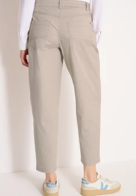 Mid Waist Barrel Leg Hose im Casual Fit grain beige Mid Waist Barrel Leg Hose im Casual Fit grain beige