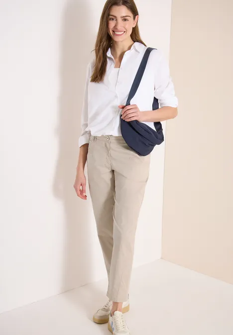 Mid Waist Barrel Leg Hose im Casual Fit grain beige Mid Waist Barrel Leg Hose im Casual Fit grain beige