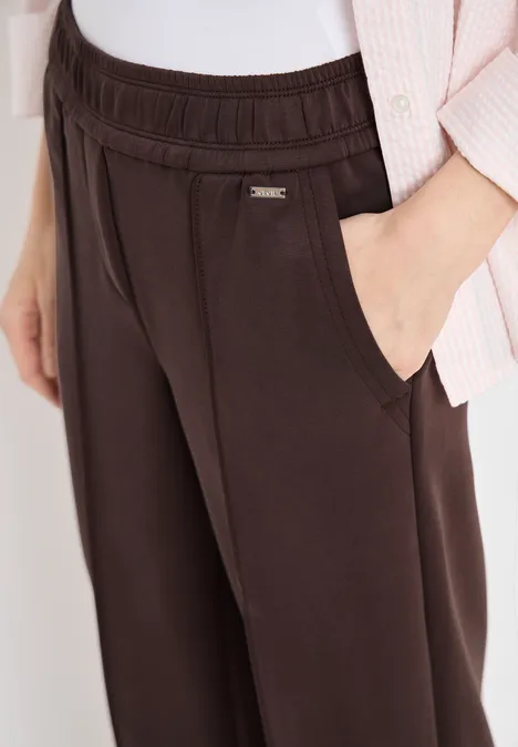 Pantalon Straight Legs macchiato brown