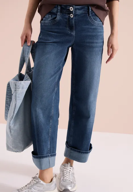 High Waist Wide Leg Jeans im Slim Fit mid blue wash High Waist Wide Leg Jeans im Slim Fit mid blue wash