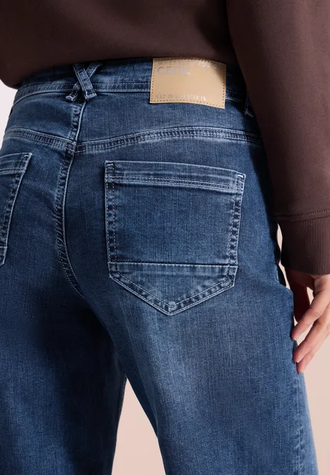 High Waist Wide Leg Jeans im Slim Fit mid blue wash High Waist Wide Leg Jeans im Slim Fit mid blue wash