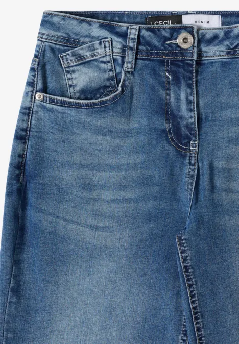 Blauwe jeansrok met knoopsluiting, ceintuurlussen, opgestikte zakken en centrale split.