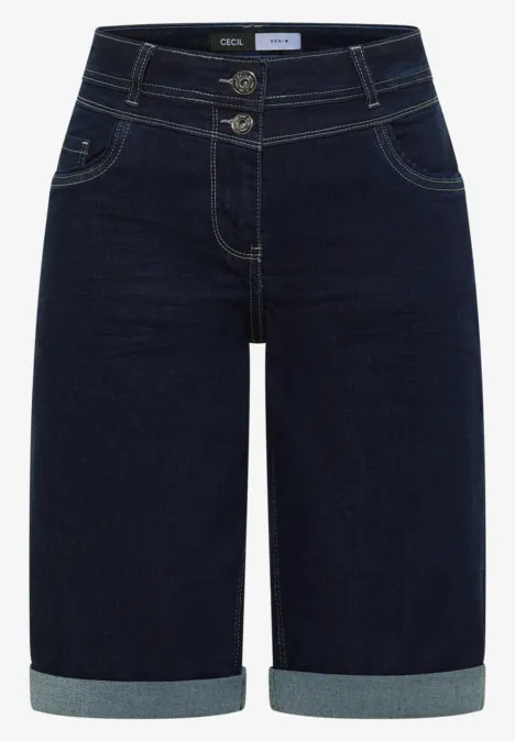 Dunkelblaue Jeans-Bermuda mit aufgekrempelten Säumen und Knopfleiste