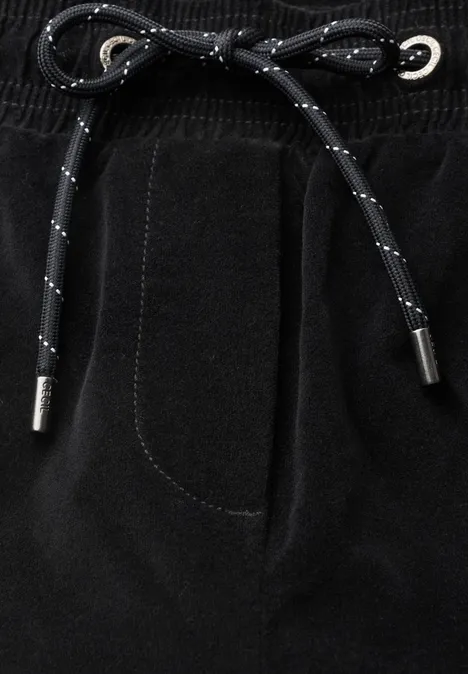 Schwarze Jogginghose aus weichem Stoff mit elastischem Bund und kontrastierendem Kordelzug