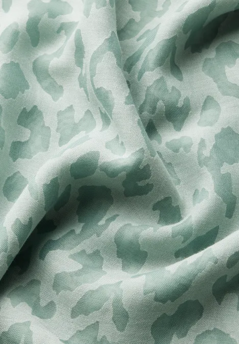 Loop in Ausbrenner-Optik matcha green