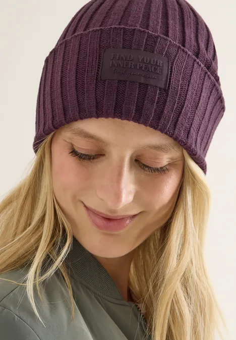Strickmütze in Unifarbe dark plum