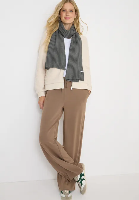 Strickschal pastel olive