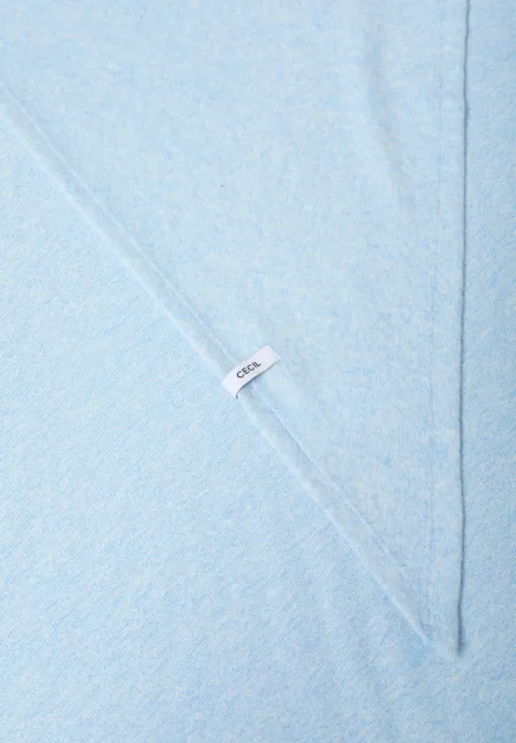 Kuscheliges Dreieckstuch sporty light blue melange