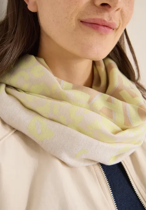 Kuscheliger Loop Schal iced yellow Kuscheliger Loop Schal iced yellow