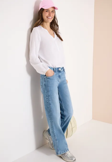 Katoenen pet met borduursel tea rose