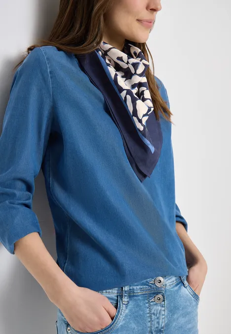 Bandana en coton avec motif léopard urban dark blue Bandana en coton avec motif léopard urban dark blue