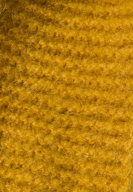 Schmaler Schal in Unifarbe golden honey melange Schmaler Schal in Unifarbe golden honey melange