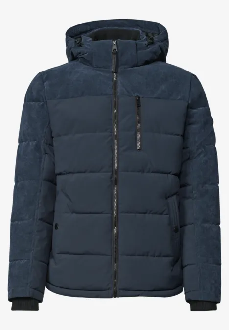 Dunkelblaue, gesteppte Winterjacke mit Kapuze, Reißverschluss und Brusttasche.