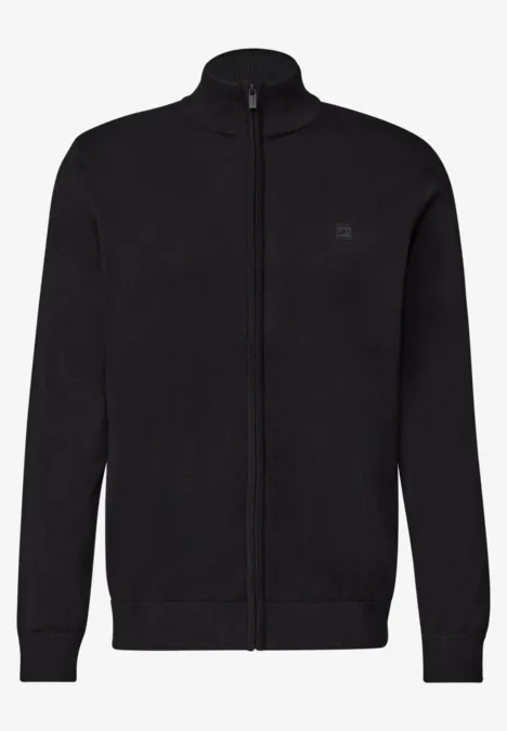 Schwarze Strickjacke mit durchgehendem Reißverschluss und Stehkragen.