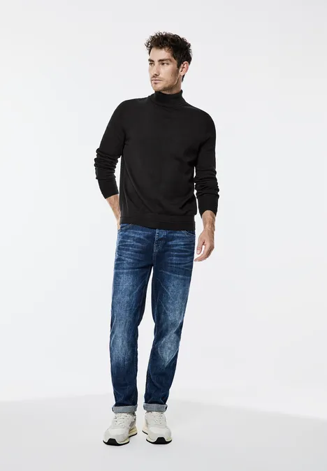 Pullover mit Rollkragen Black