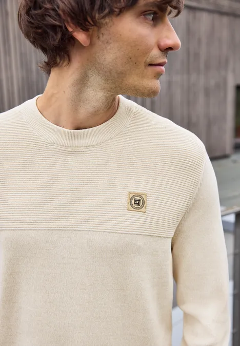 Sweter z teksturowanej mieszanki null