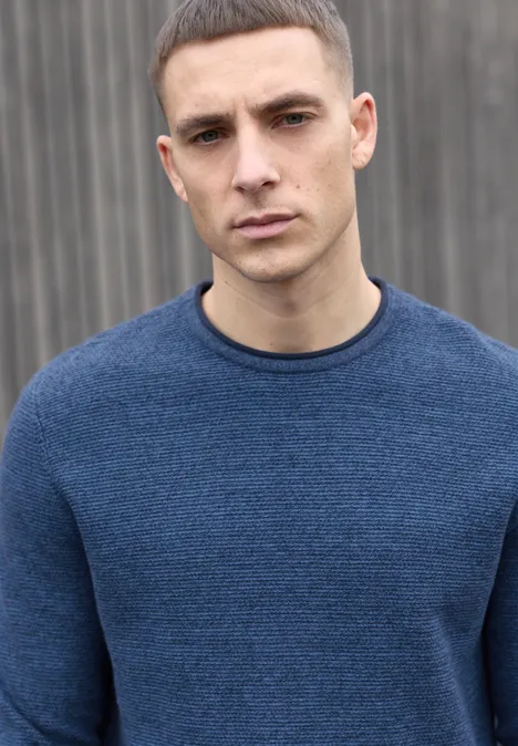 Pull à col ras du cou structuré authentic blue Pull à col ras du cou structuré authentic blue