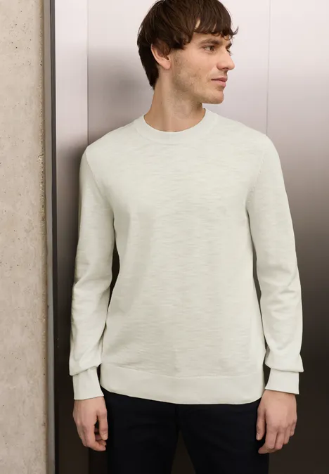 Sweter w stylu washed-look white sand