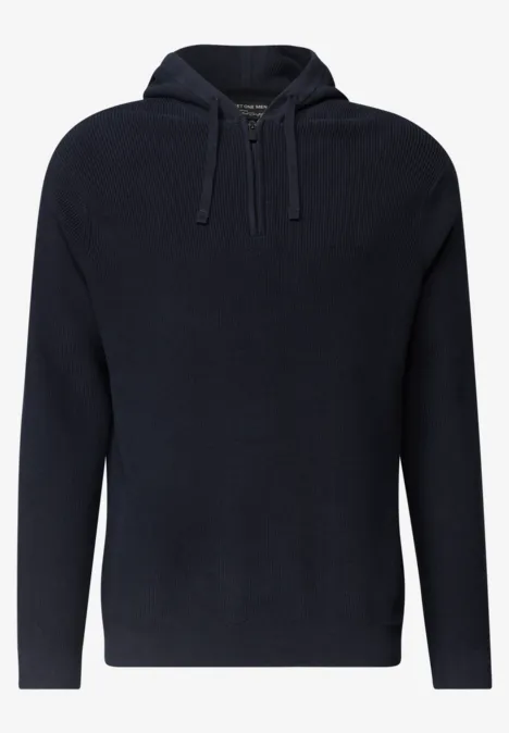Ein schwarzer Kapuzenpullover mit langen Ärmeln und Kängurutasche