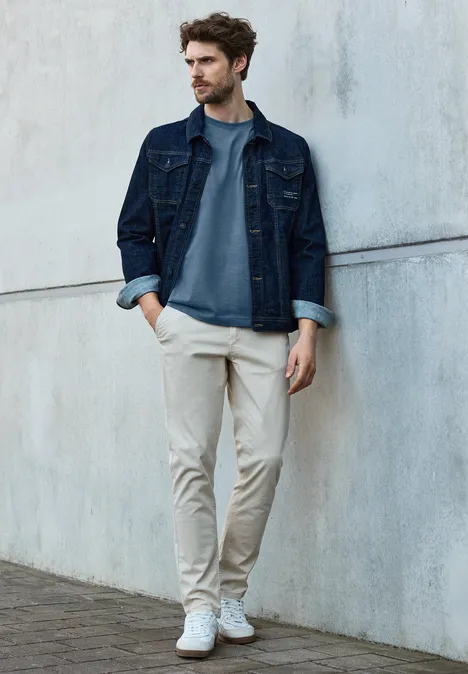 Basic T-shirt in effen kleur ocean blue Basic T-shirt in effen kleur ocean blue