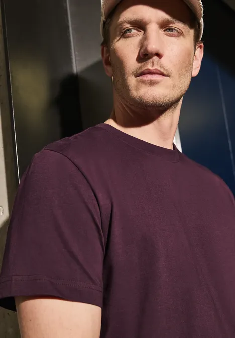 Basic T-shirt in effen kleur dark red Basic T-shirt in effen kleur dark red