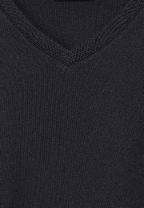 Basic V-Neck T-Shirt deep blue Basic V-Neck T-Shirt deep blue