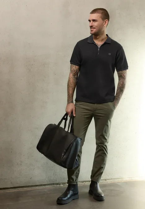 Poloshirt mit Struktur Black Poloshirt mit Struktur Black