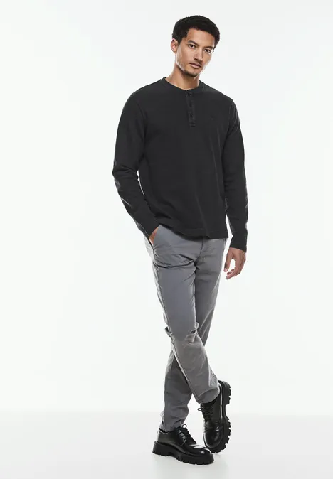 Koszulka henley Washed faded black