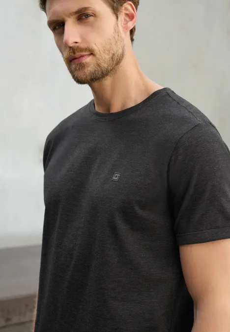 Shirt met ronde hals en omslag Black