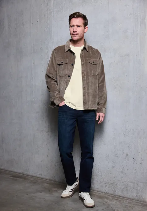 Basic T-Shirt in Unifarbe arctic beige