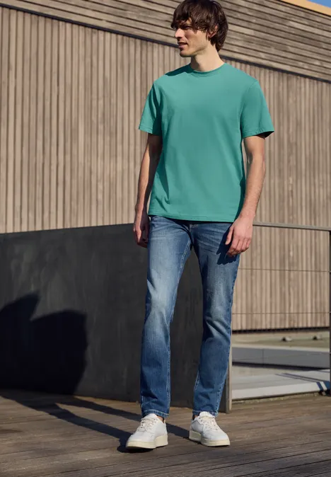 T-shirt basique en couleur unie caribbean green