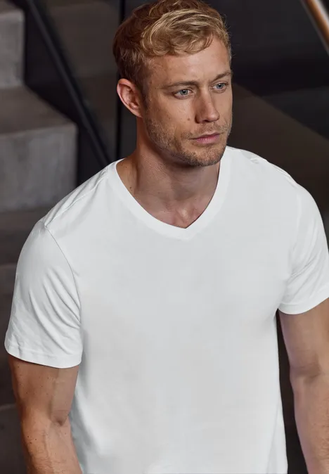 T-shirt basique à col en V White T-shirt basique à col en V White