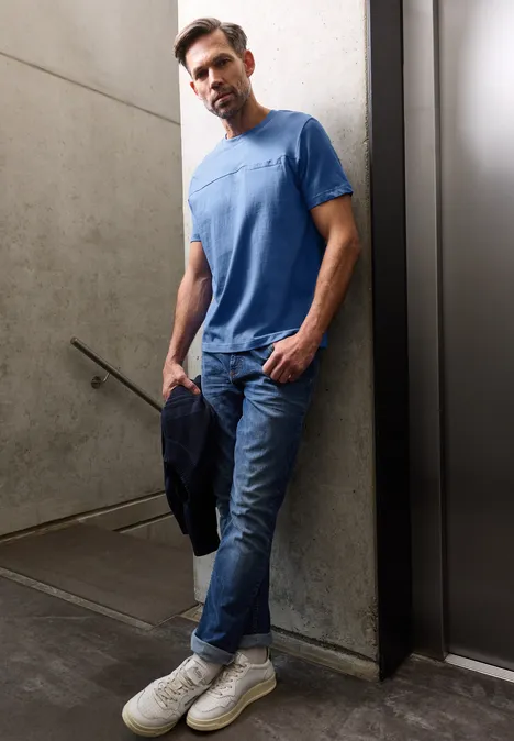 T-Shirt mit Brusttasche authentic blue