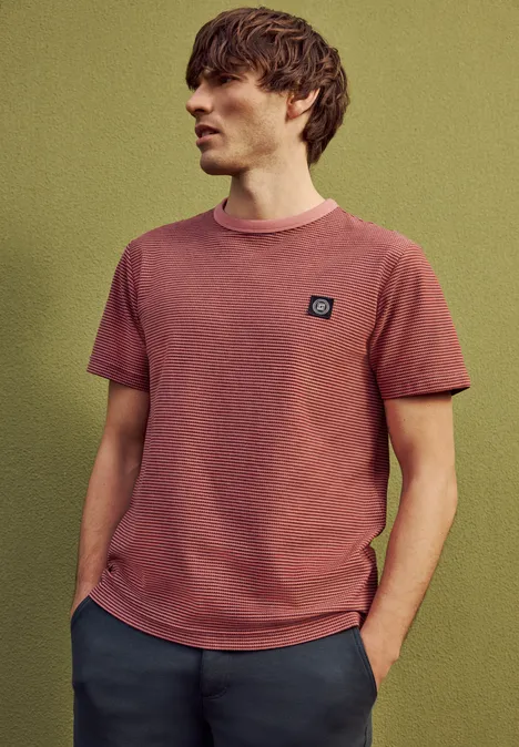 T-Shirt mit Rundhals und feinen Streifen sunrise red
