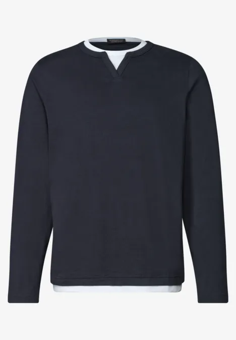 Henleyshirt im 2-in-1-Look dark ink blue Ein schlichtes, langärmeliges, dunkelblaues Oberteil im Lagenlook mit grauen Einsätzen am Ausschnitt und Saum.