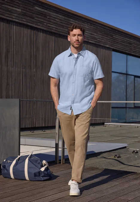 Kurzarm Hemd aus Leinenmix spring blue