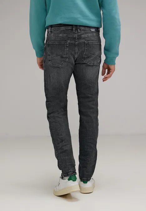 Jean used coupe droite dark grey coloured backside