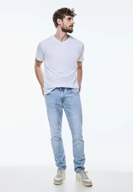 Jean coupe droite light blue wash
