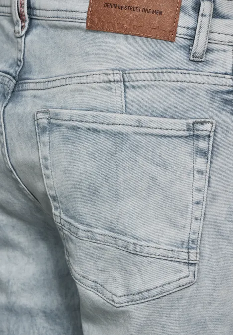 Jean coupe droite iced grey random wash