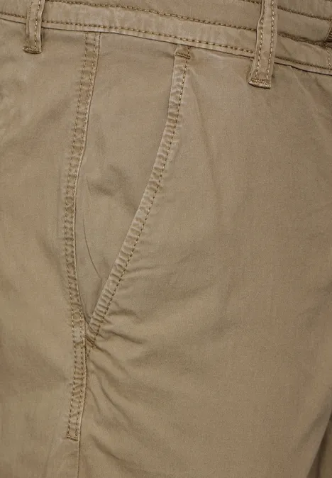 Leichte Baumwoll-Chino dark beach sand
