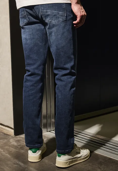 Jeans à la coupe slim indigo blue wash