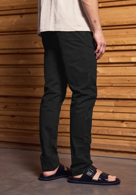 Klassische Chino Black