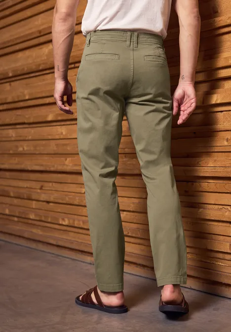 Klassische Chino almond brown