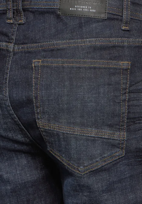 Jeans à la coupe régulière dark blue rinsed wash