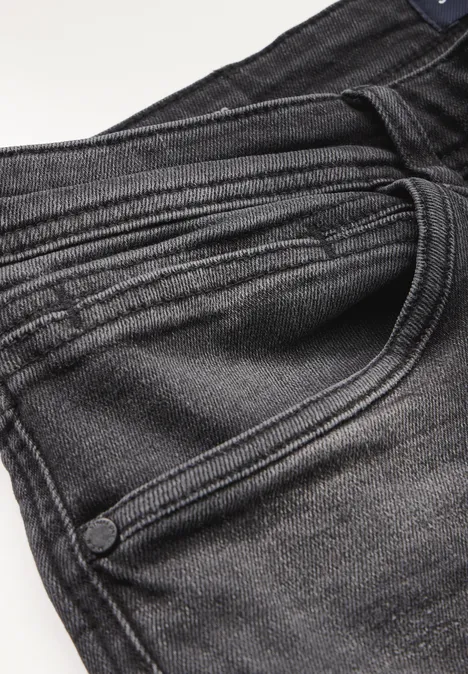 Jeans à la coupe régulière black random wash